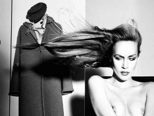 Jerry Hall by Gian Paolo Barbieri for the Callaghen by Versace A/W collection, 1976