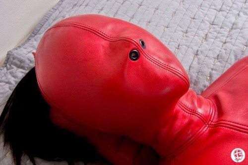hexthings: Imagine this:  Her roommate says she got some new boots, and would she like to try them on…? A new pair of boots? Why not?  