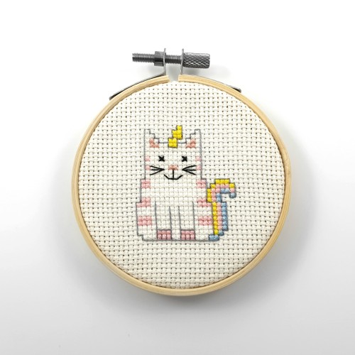 The finished version of this cute pastel cat unicorn.You can find the pattern here