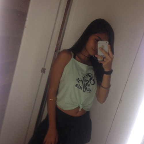 http://streetgrl.tumblr.com/post/155443511737