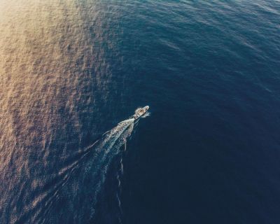 Early morning commute. (at Fiji)
https://www.instagram.com/p/CpOe6sRvkAX/?igshid=NGJjMDIxMWI=