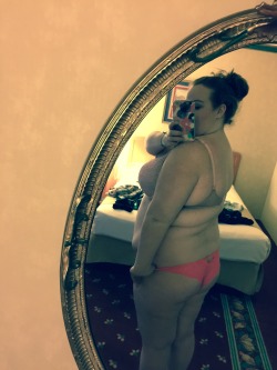 chubby-bunnies:  23, US size 16-18  I am sexy as hell in this picture! I am usually more about showing my boobs than my ass because I used to hate my back rolls. But this picture, even after no sleep from partying in Reno all night, makes me realize that