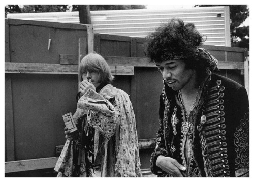 goo-goo-gjoob-goo-goo: Jimi Hendrix and Brian Jones by David Bailey. 1967.  <i>Left to right: Brian Jones, Jimi Hendrix</i> 