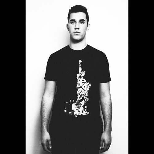 Photo I took of @jaredoe during a photoshoot for @falserealityco