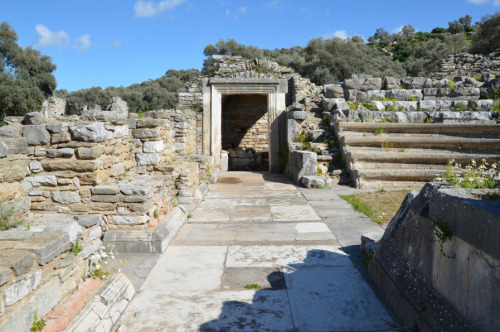 ahencyclopedia: 10 HIDDEN ANCIENT TREASURES IN CARIA, TURKEY:  LOCATED at the crossroads of man