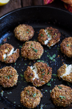 do-not-touch-my-food:  Pistachio Crusted Fried Goat Cheese
