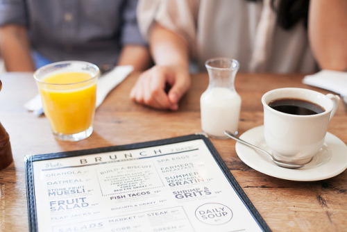 cherelia:only-a-hologram:New York Brunch at Peels by Paris in Four Months on Flickr.♥♥♥♥