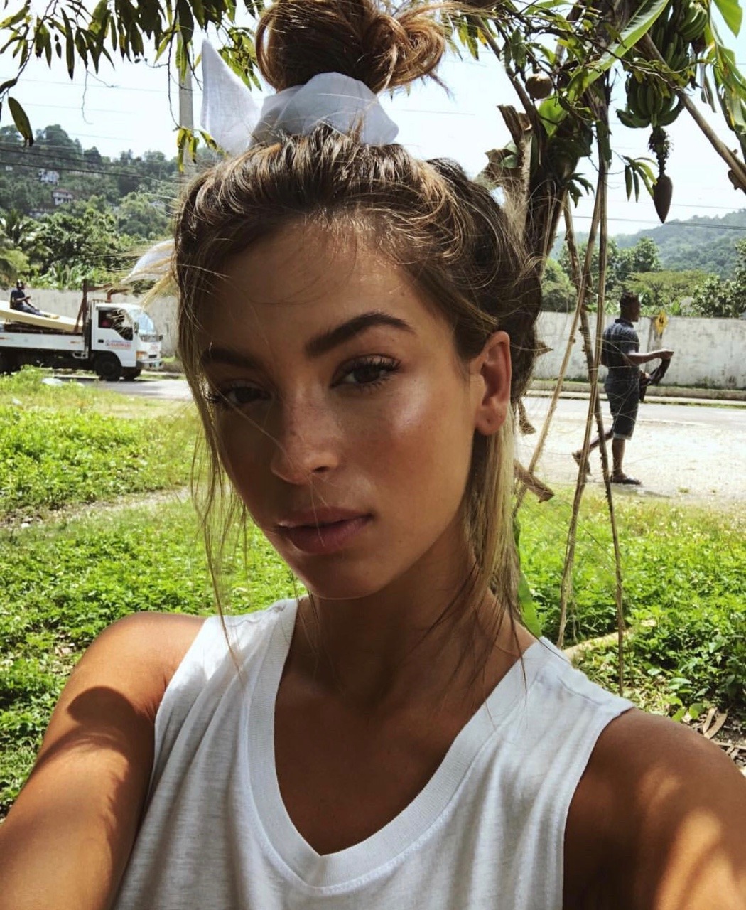 herseasonsswim:  IG @cassieamatohttps://www.instagram.com/herseasonsswim/