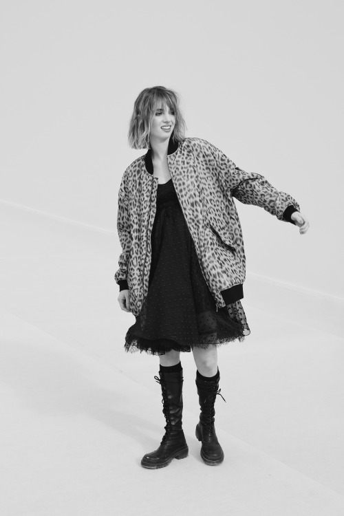 lostpolaroids:Maya Hawke attends the Dior Womenswear Fall/Winter 2022/2023 show as part of Paris Fas