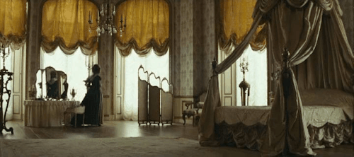 dame-desroses:the duchess (2008) dir. saul dibb