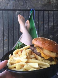 food-porn-diary:  Cheddar burger with a fried