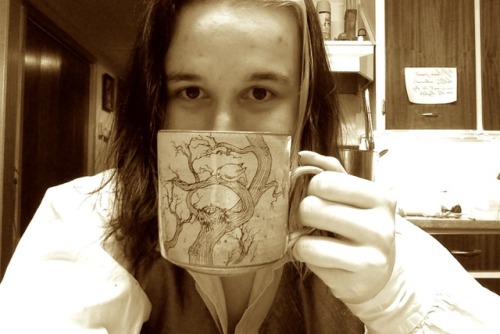 vincents-crows:I love my new mug!! It’s by Chase Benjamin Ceramics, with a decal that I drew. 