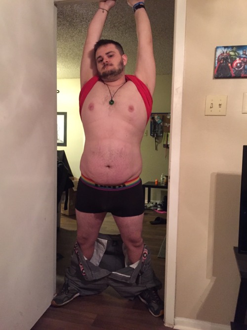 dexterbear97:Photo strip tease pt1 ( front side )