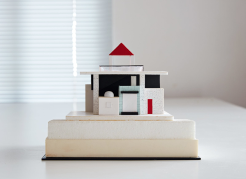 Ettore Sottsass, model for the Olabuenaga House, Maui, 1985. And final result, completed in 1997.Sot