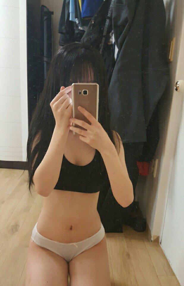 zzakkng:  익명 제보는 언제나https://open.kakao.com/o/sdoxmxl 