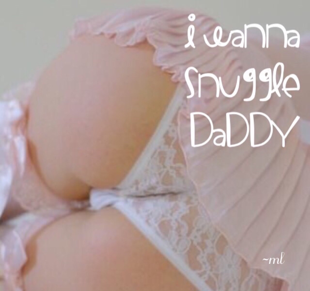 mishnunaluna:  Let’s snuggle! Afterwards I promise I will let you feel how wet