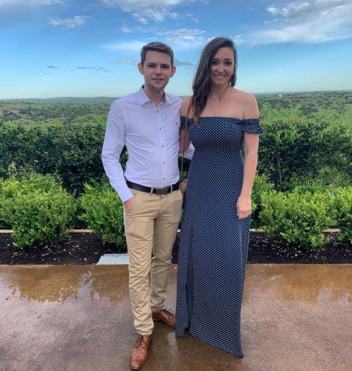 robbiekay71: Posing in front of an oil painting  # hillcountry