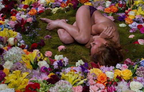 artruby:  Millie Brown, Wilting Point, (2014) performed at Refinery Hotel in association with V Magazine. 