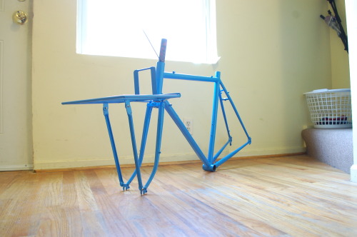 rideyourbike:  hey go check this out on ebay, if anyone from tumblr buys it ill throw in a rear whee