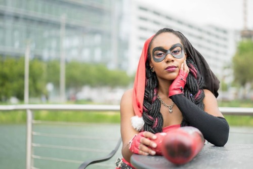 cosplayingwhileblack:  Character: Harley Quinn  Series: BatmanSUBMISSION