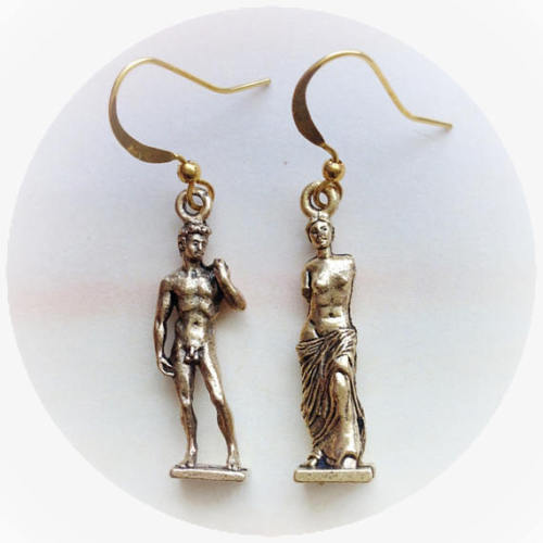 thegolddig:David and Venus de Milo Art earrings(more information, more gold)