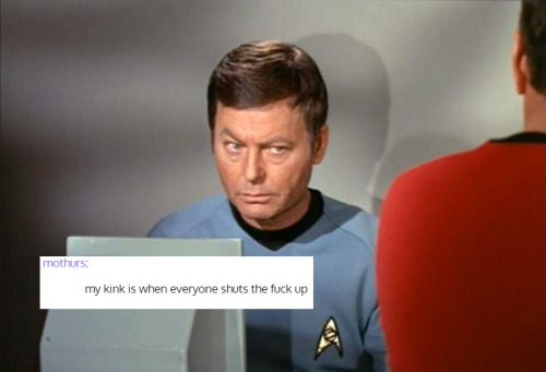 aceinspaceluke: star trek + textposts [more star trek] [star wars] [check, please!] [warehouse 13] [