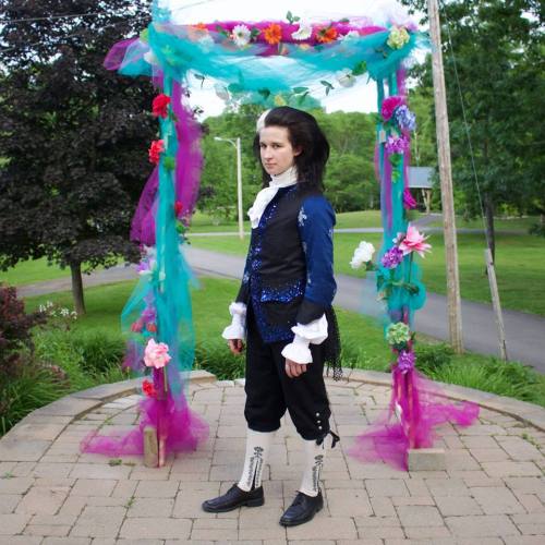 vincents-crows: Me wearing my sparkly, sleeved waistcoat at the 2016 Pride Prom a few months ago. Ph