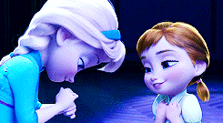 stydiaislove:  get to know me meme | [5/5] favorite movies ➥ Frozen  “Some