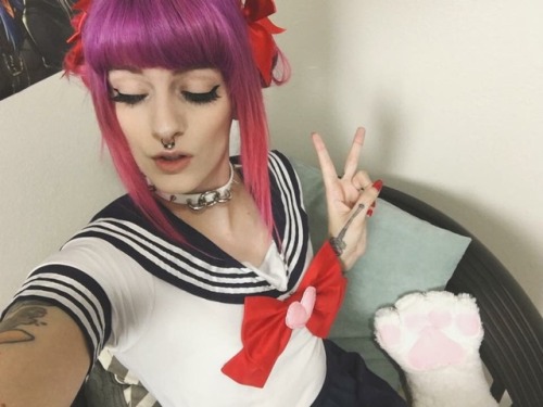 Shawty so kawaii and would die for her Senpai