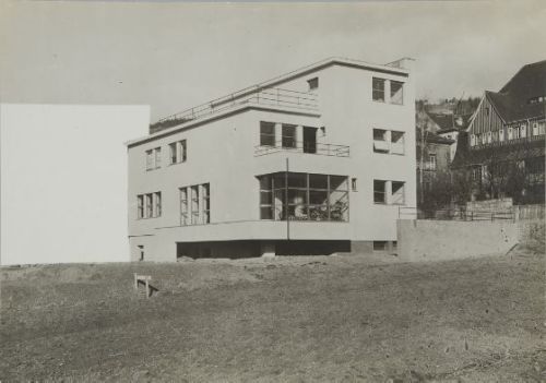 Walter Gropius, Haus Auerbach, W33, 1924. Jena, Germany. One of the rare, actually realized residenc