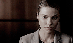 lesbidar: “detective, please, come on. i mean, we were… we were having a moment!”