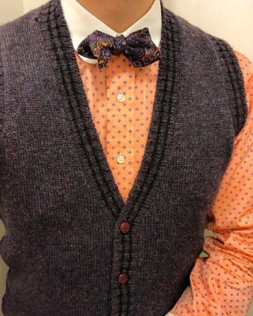 charleshenry:#wiwt #ootd #bowties #menstyle #menswear #mensfashion #dandy #dapper #sartorial #haberd