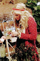 thebaddestwitch:  Countdown to American Horror Story Freakshow↳21: Best dressed Coven: Misty Day