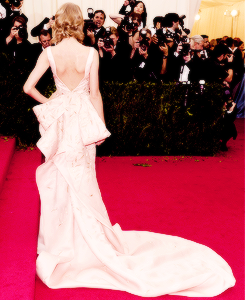 photoswift:  Taylor Swift | Costume Institute Gala 2014 