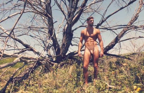 eroticco-magazine:  Model: Luke CaseyPhotographer: Pat Supsiri 