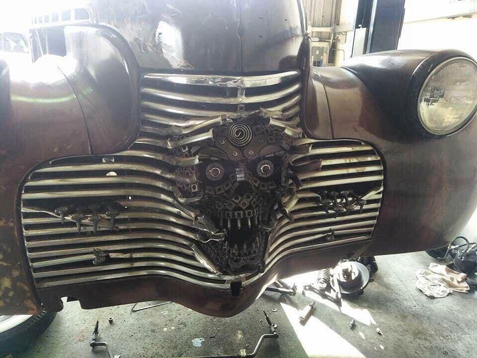 soulless-blunder:  coldtofire:  steampunktendencies:Ghost in the machine!  @soulless-blunder