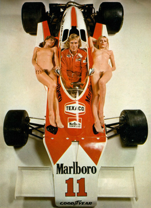 gashetka:  1976 | James Hunt and his McLaren M23 | Source