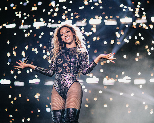 beyoncexknowles:  &ldquo;Single Ladies&rdquo; - On The Run Tour 