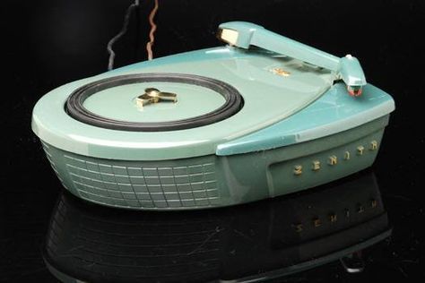 Jet Age Zenith Phantom S.9017 Record Player from 1957 - So this is what it&rsquo;s like to fall 