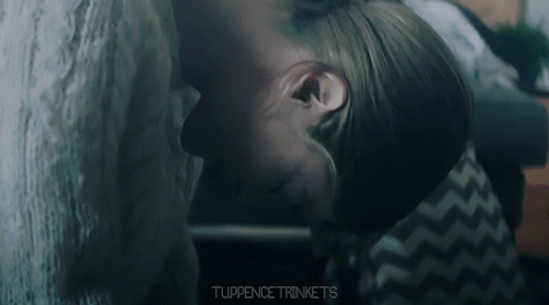 tuppencetrinkets: Jenna Coleman as Joanna Lyndsay in The Cry S01E01.