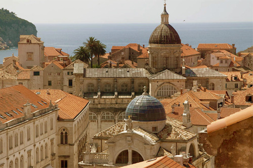 joannalannister:  Dubrovnik (King’s Landing), the Arboretum & the harbor 