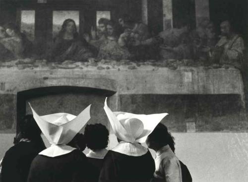hauntedbystorytelling:  Gotthard Schuh :: Nuns in front of Leonardo Da Vinci’s Last Supper, Milan, 1955 