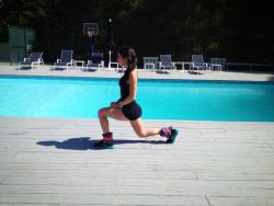 thechive:  jenselter:  lunge with ankle weights!