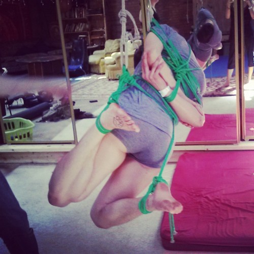 bdsmgeek:  sixtineparis:  coyotefeets:  Happy Rope Day ♥ | My favourite way to spend Sunday afternoon. (This was an awesome suspension! Jade put me up in a TK and simple hip harness, then dropped my hips so I was hanging by my shoulder. Then she flipped