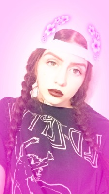 yall, this fuckin snapchat filter is so cute wtf