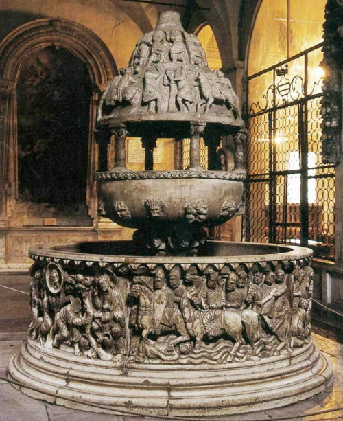 italian-landscapes:Robertus Magister, fonte battesimale, Basilica di San Frediano (Master Robert, Ba