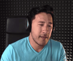 tinyblogtim:  “Let me bear this one…It’s okay…”Markiplier reacts to 8 Million