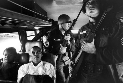 youngblackandvegan:montanabohemian:UNDAUNTED:  RARE AND CLASSIC PHOTOS OF MLK AND THE FREEDOM R