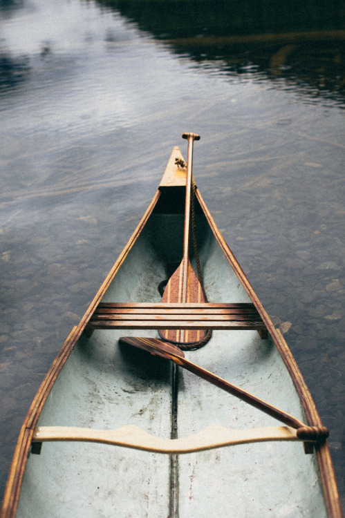 benchandcompass:gunflint paddles by Sanborn Canoe Co.