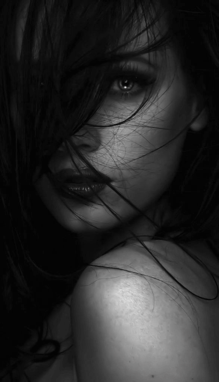 missbrattling:  lustfulang3l:  They speak volumes   Always .. it’s where the story is written for those who can read it..
